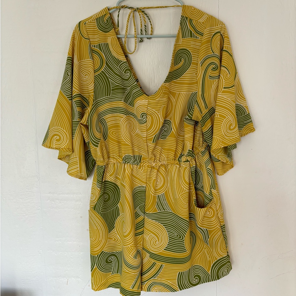 Manuheali’i Romper w/ Pockets